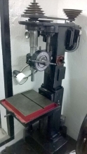 Вертикально-сверлильный станок модели 2118А
